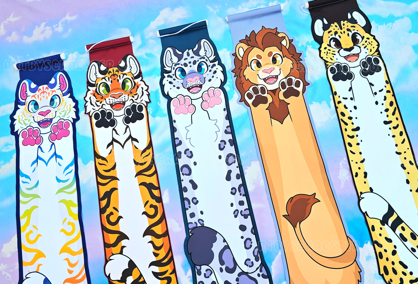 Long Animal Pin Banners Felines